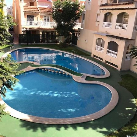 Carmina Apartment, Disfruta Del Sol Y Del Relax! Torrevieja Kültér fotó