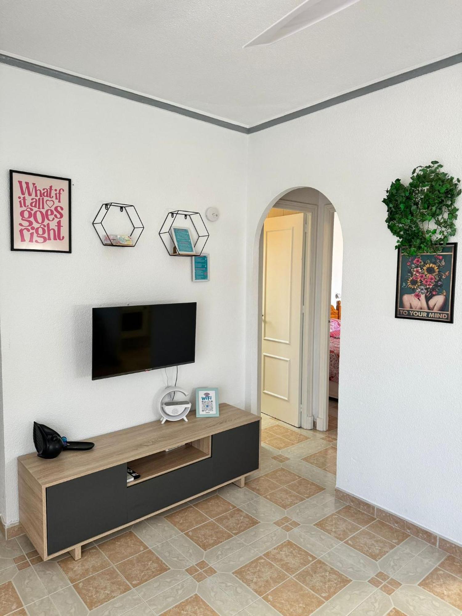 Carmina Apartment, Disfruta Del Sol Y Del Relax! Torrevieja Kültér fotó